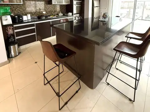 Departamento en Venta de 5 ambientes