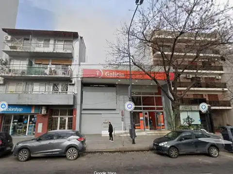 Av. Gral. Mosconi al 2300