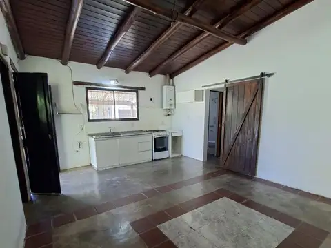 VENTA Casa 2 dormitorios Villa Rivera Indarte