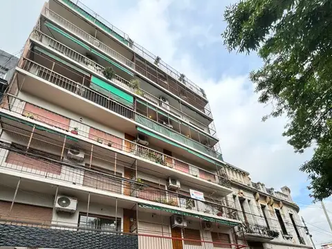 Fray Cayetano Rodríguez 300, Piso 1