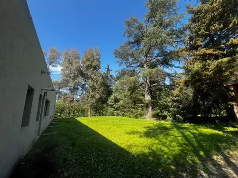 CASA EN VENTA 5 AMB – BARRIO ABIERTO PARQUE ALTA VISTA (SIN EXPENSAS), MAQUINISTA SAVIO, ESCOBA...