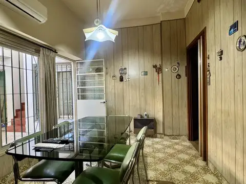 Depto Tipo Casa en Venta con 1 cocheras