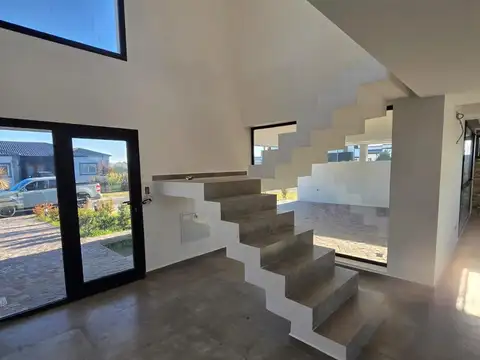 Casa en Venta en Canning, USD 330.000