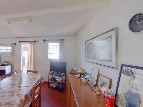 Casa 3 ambientes con 1 baño