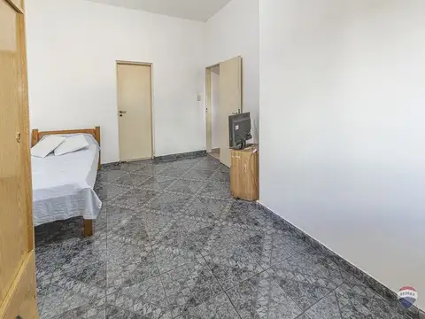 VENTA PH 2 AMBIENTES PATIO FLORES APTO CREDITO