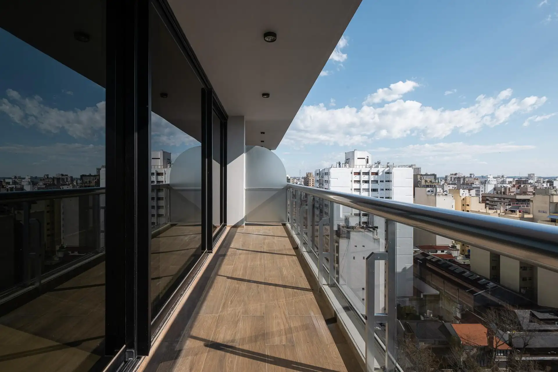 VENTA Departamento 2 ambientes con terraza - Villa Grandas Torre 1