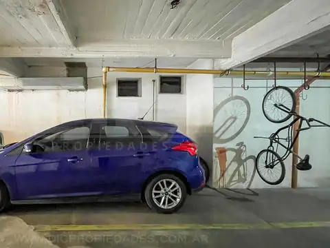 Anchorena  al 600, entre Rawson y vías