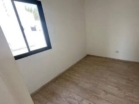 Depto Tipo Casa en Venta en Rosario, USD 73.000