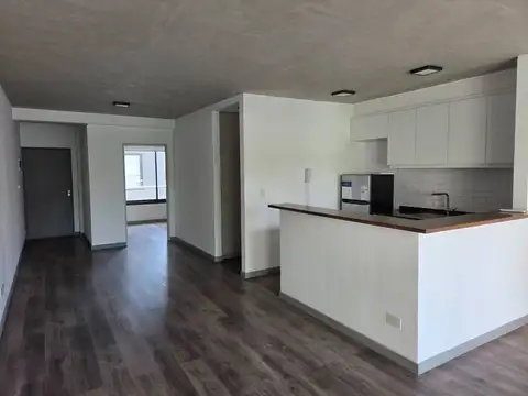 Departamento en Alquiler con 1 cocheras