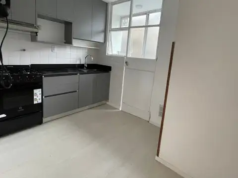 Avenida Santa Fe 1000 , Piso 2