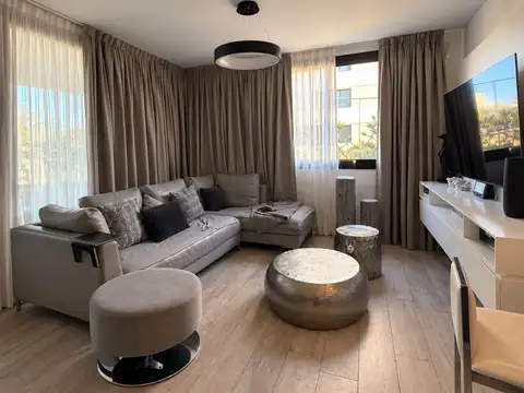 Departamento en Alquiler de 3 dormitorios