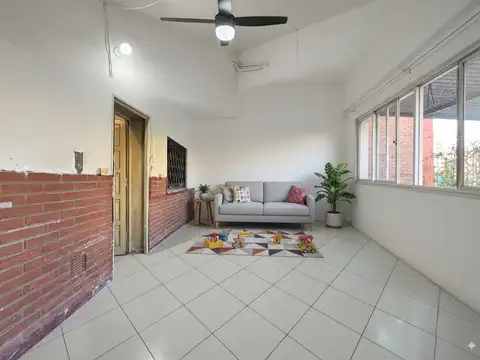 Depto Tipo Casa en Venta de 2 dormitorios