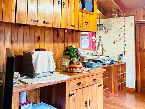 Casa 2 ambientes con 1 baño