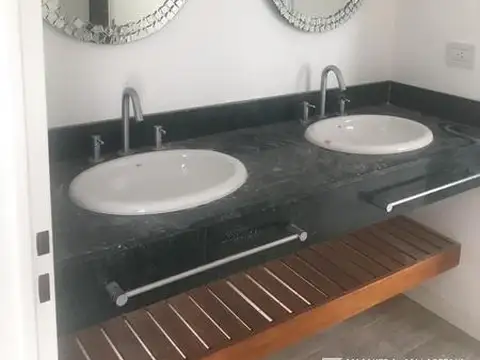 Casa en Alquiler al Noroeste