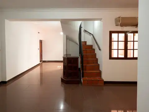 Depto Tipo Casa en Venta de 3 dormitorios