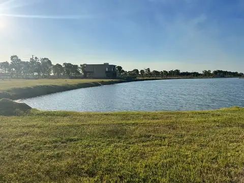 Terreno en Venta de 912,0 m2