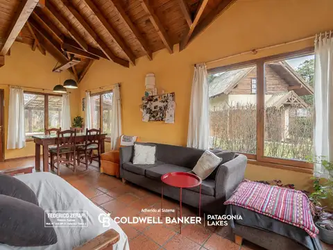 Casa 5 ambientes con 2 baños