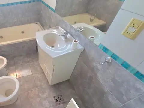 Alquiler vivienda 3 amb (con 3 baños)