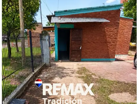 Casa 2 ambientes con 1 baño