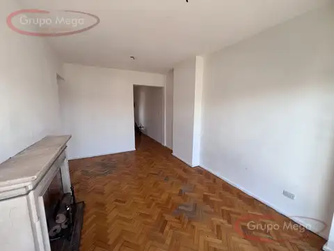 Departamento en Venta en Villa del Parque, USD 135.000