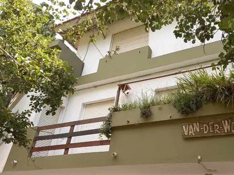 Avenida 6 2300