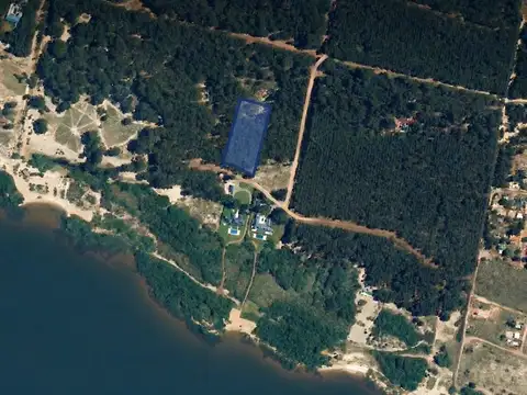 Terreno en Venta en Carmelo, USD 90.000