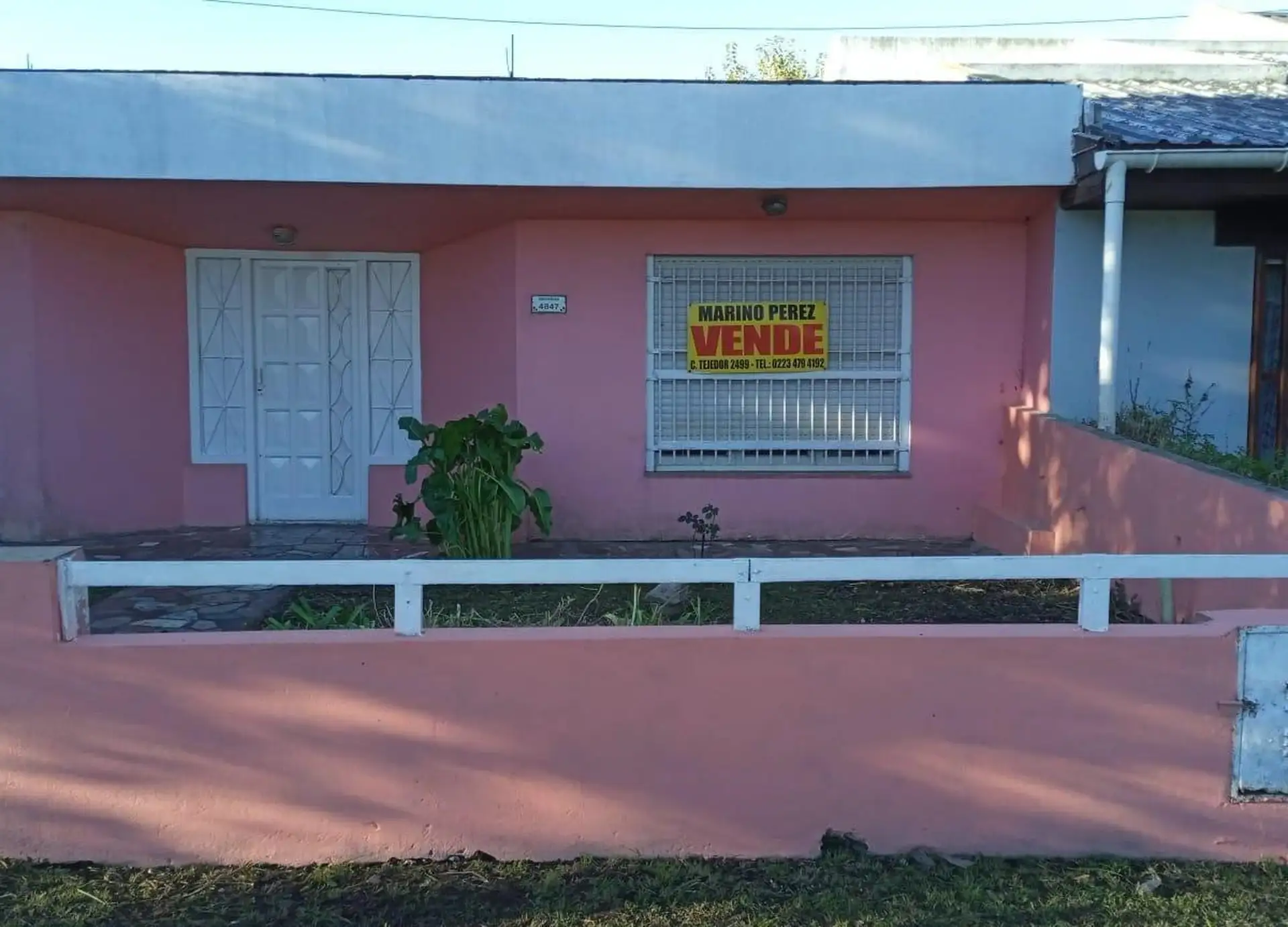 Casa de 3 ambientes en Camet Norte con garage