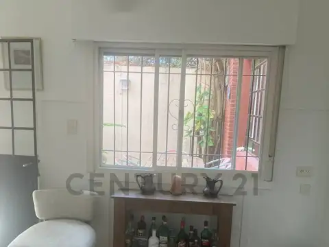 Depto Tipo Casa en Venta 46 años