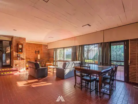 ALQUILER CASA CORPORATIVA, RESIDENCIAL O CLÍNICA