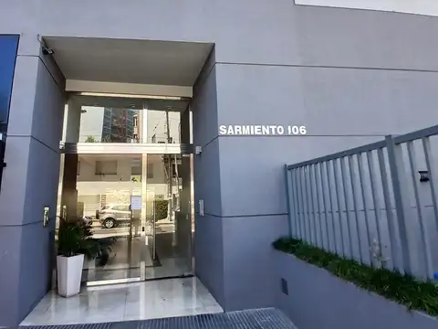 Sarmiento 100
