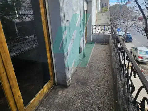 Excelente Departamento 3 ambs en Flores