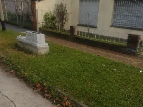 Casa en Venta en Ezpeleta Este, USD 80.000