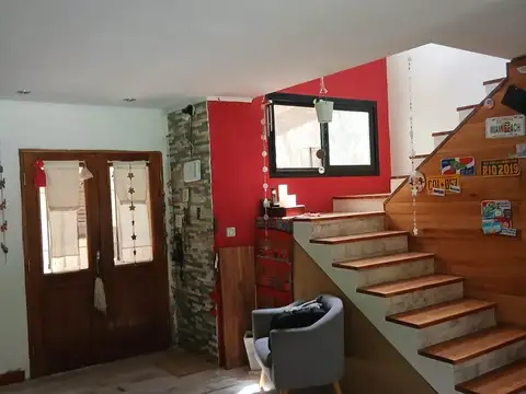 Casa en Venta 4 Dormitorios con Pileta en Villa del Plata, Punta Lara - Lote en Esquina