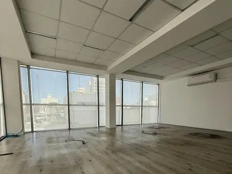 Oficina en Venta en Moron Sur, USD 140.000