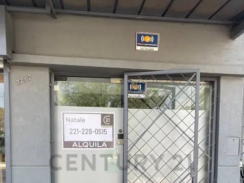 VENTA LOCAL COMERCIAL DIAGONAL 73 E/ 27 Y 28 (20 Mts)