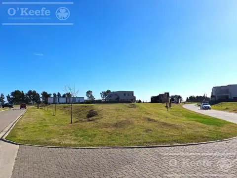 Lote en venta de 702 metros interno en Villalobos - Pueblos del Plata