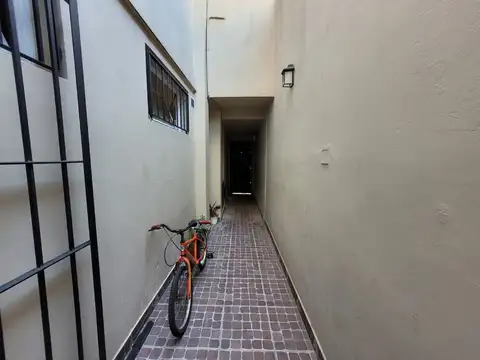 Depto Tipo Casa en Venta en Banfield, USD 113.500