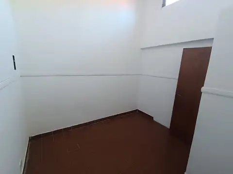 Depto Tipo Casa en Alquiler 46 años