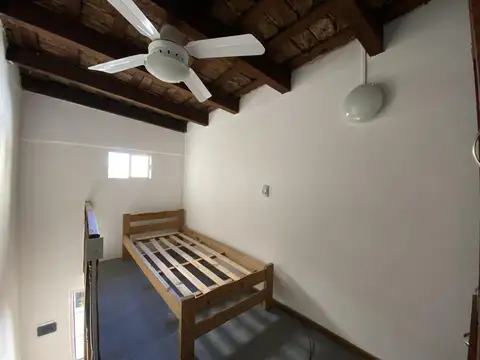 Depto Tipo Casa en Alquiler de 1 dormitorio