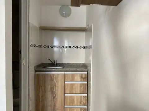 Depto Tipo Casa en Alquiler de Monoambiente