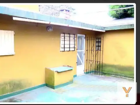 Depto Tipo Casa en Venta 25 años