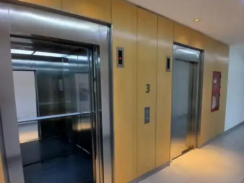 Oficina en Venta al Norte