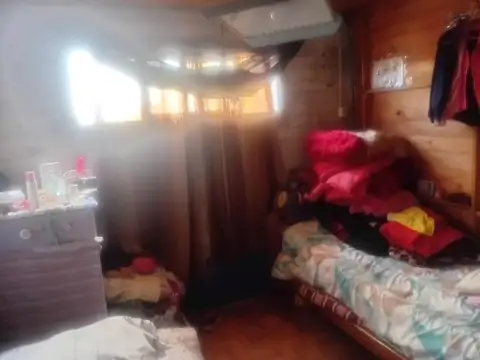 Casa 8 ambientes con 4 baños