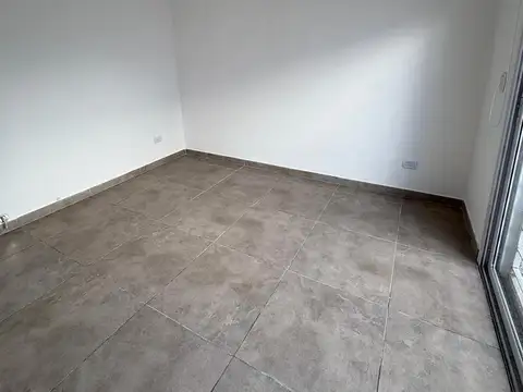 Depto Tipo Casa en Alquiler de 2 dormitorios