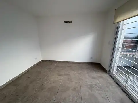 Depto Tipo Casa 3 ambientes con 1 baño