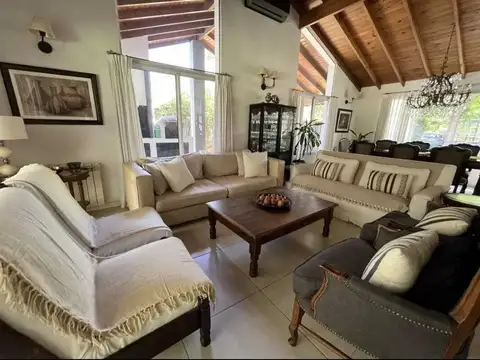 Casa  en Alq. Temporario en El Portillo, Pilar, G.B.A. Zona Norte