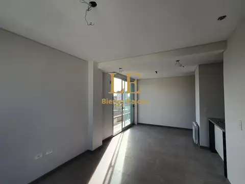 Belgrano Y Estrada 100, Piso 3°