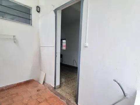 Depto Tipo Casa en Alquiler al Sureste