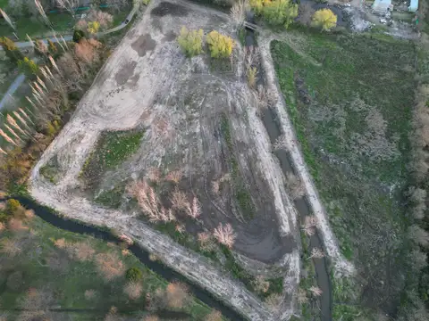 Terreno Industrial en Loma verde