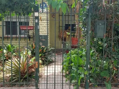 CASA 4 AMBIENTES  VILLA TESEI